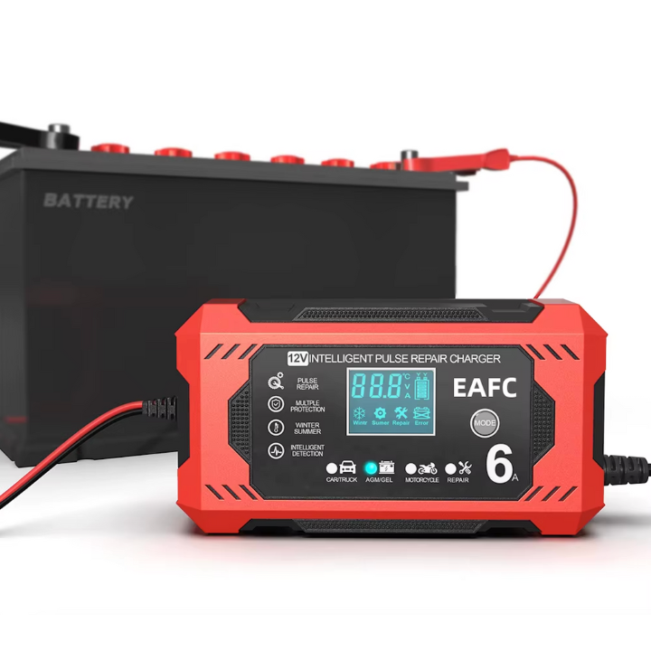 Inteligentní nabíječka baterií do auta 12V/24V - LCD displej & automatická ochrana