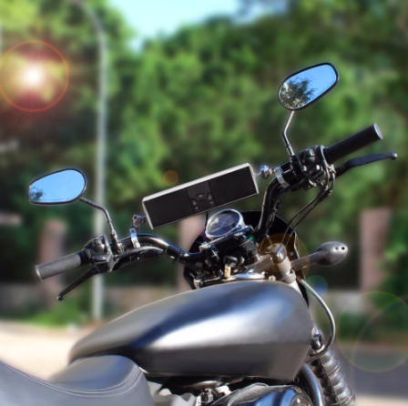 Boxă Moto Cu Suport De Ghidon — Ideală Pentru Călătoriile Dumneavoastră Cu Muzică