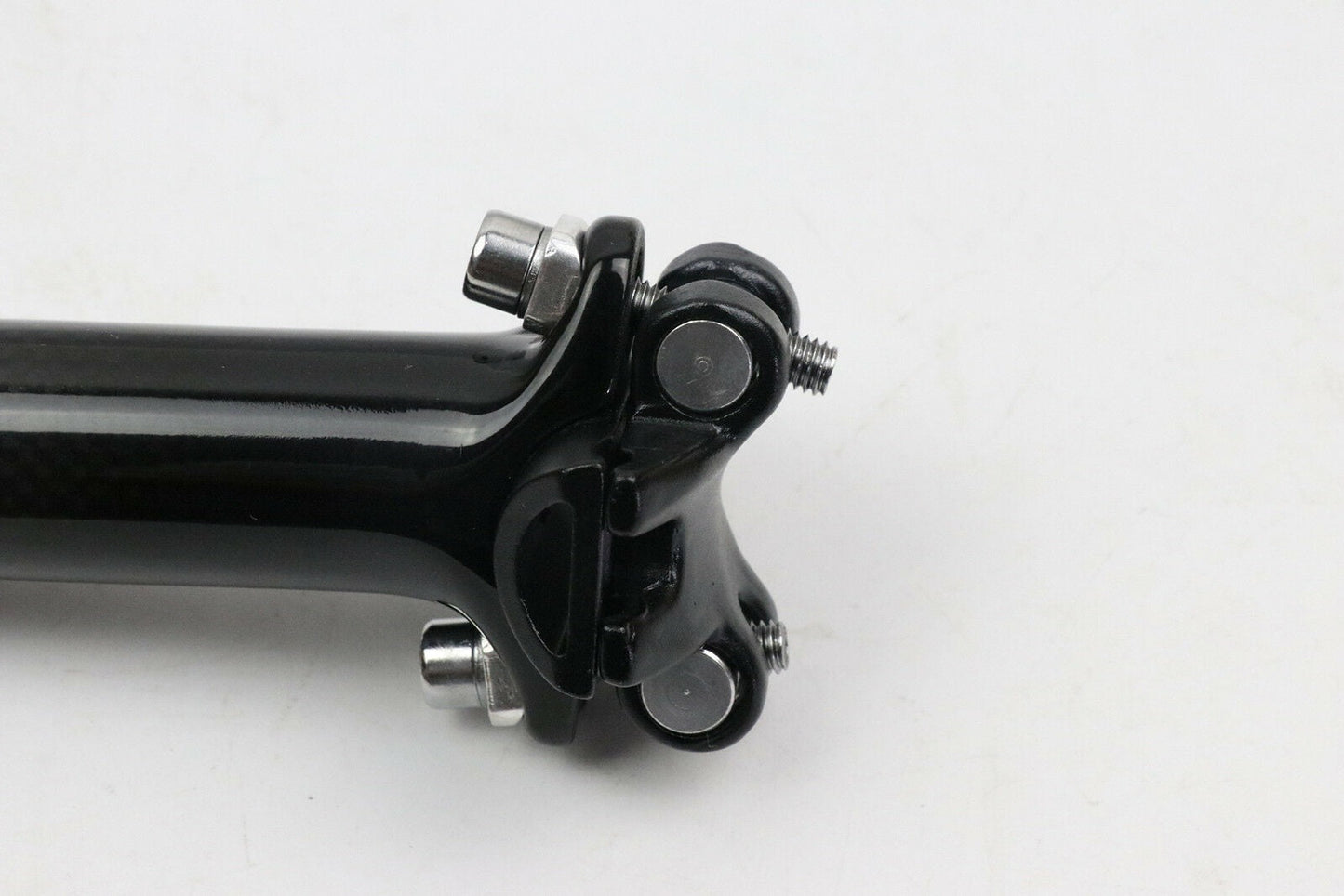 Sattelstütze Fahrrad — Verstellbar & Leicht für optimale Leistung 