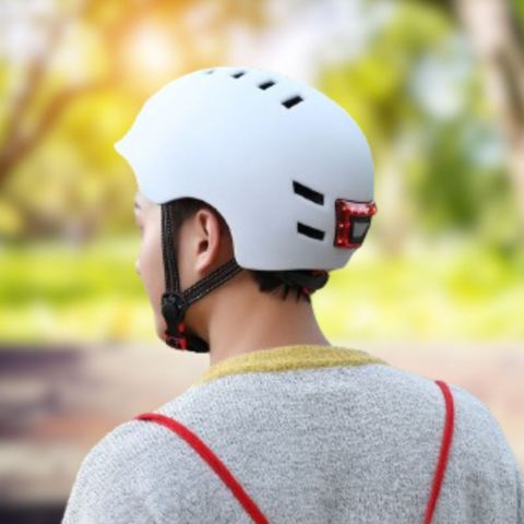 Casco da bici urbano – Con illuminazione LED anteriore e posteriore 