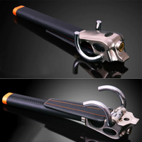 מנעול הגה עם מפתח – הגנה קומפקטית ודיסקרטית 